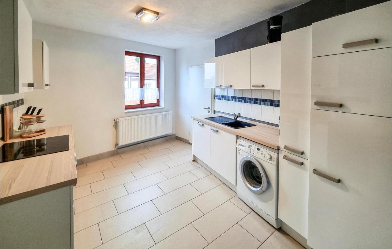 2 Bedroom Cozy Apartment In Kloetze Klotze Exterior photo
